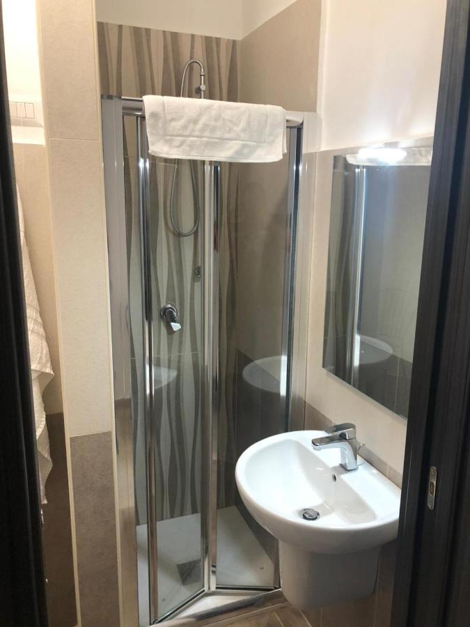 B&B Mirage Бари Экстерьер фото