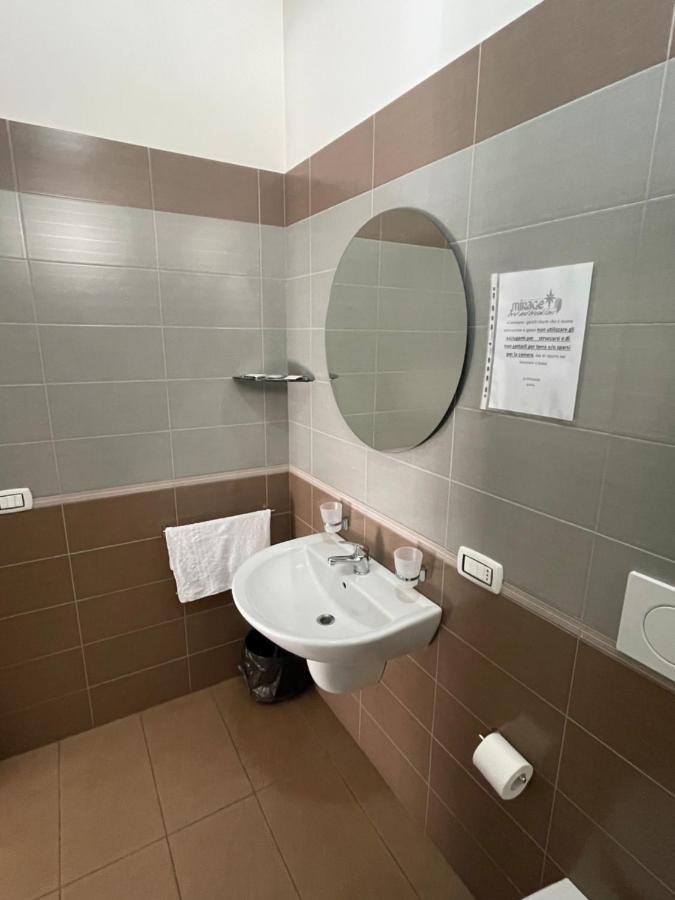 B&B Mirage Бари Экстерьер фото