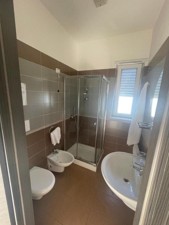 B&B Mirage Бари Экстерьер фото