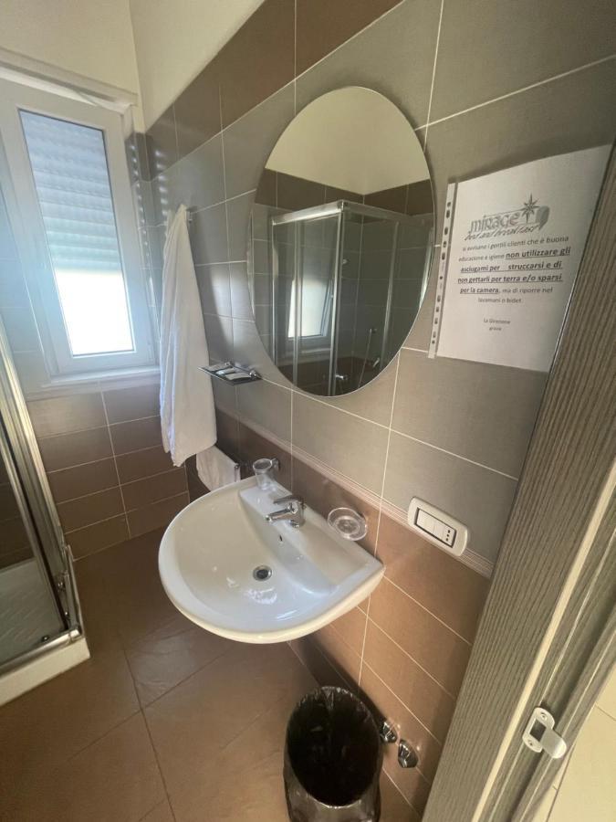 B&B Mirage Бари Экстерьер фото
