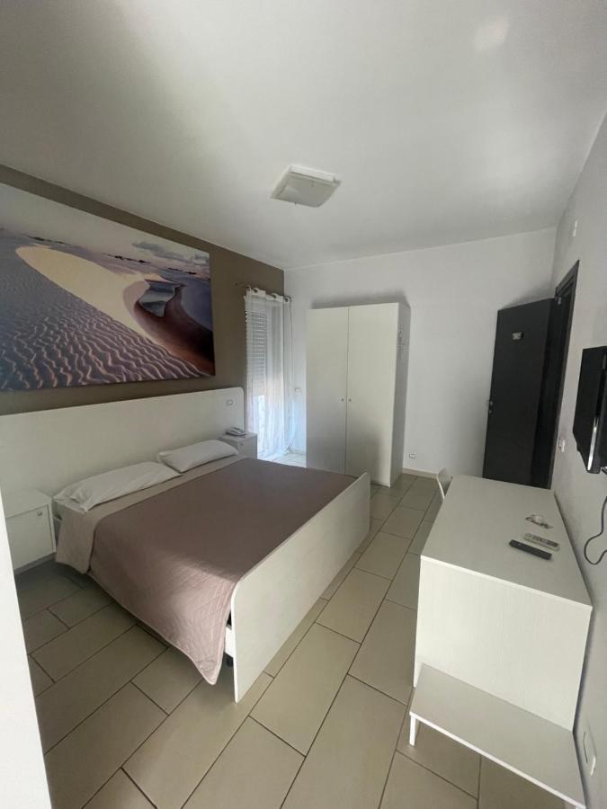 B&B Mirage Бари Экстерьер фото