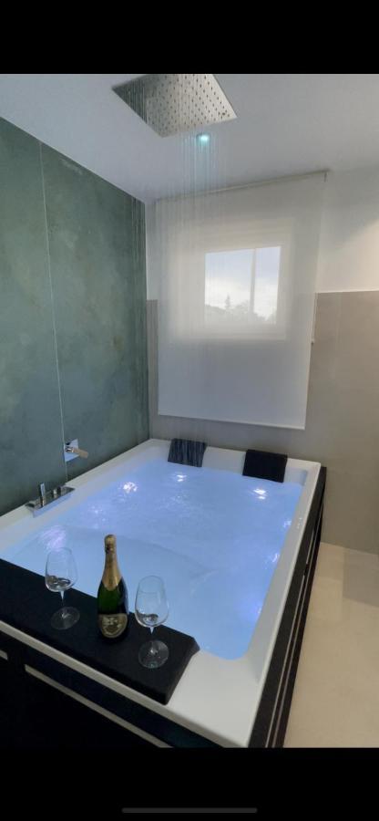 B&B Mirage Бари Экстерьер фото